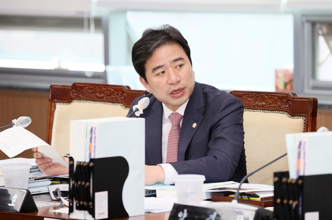 '제358회 임시회 예산결산특별위원회' 게시글의 사진(85) '250417_제358회 임시회 예산결산특별위원회_137.JPG'