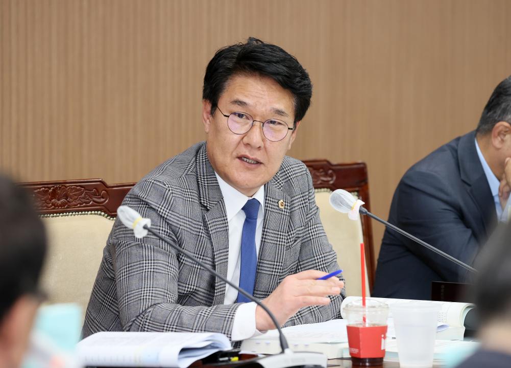 '제358회 임시회 예산결산특별위원회' 게시글의 사진(76) '250417_제358회 임시회 예산결산특별위원회_129.JPG'
