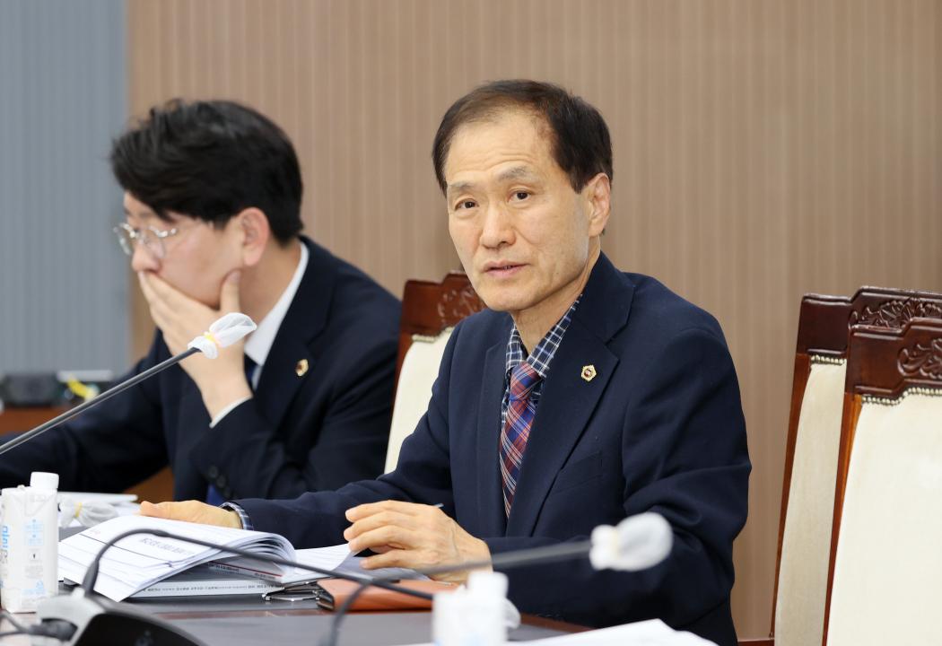 '제2차 충청남도 2045 탄소중립·녹색성장 실현을 위한 특별위원회' 게시글의 사진(32) '250421_2045탄소중립 녹생성장 특위_54.JPG'