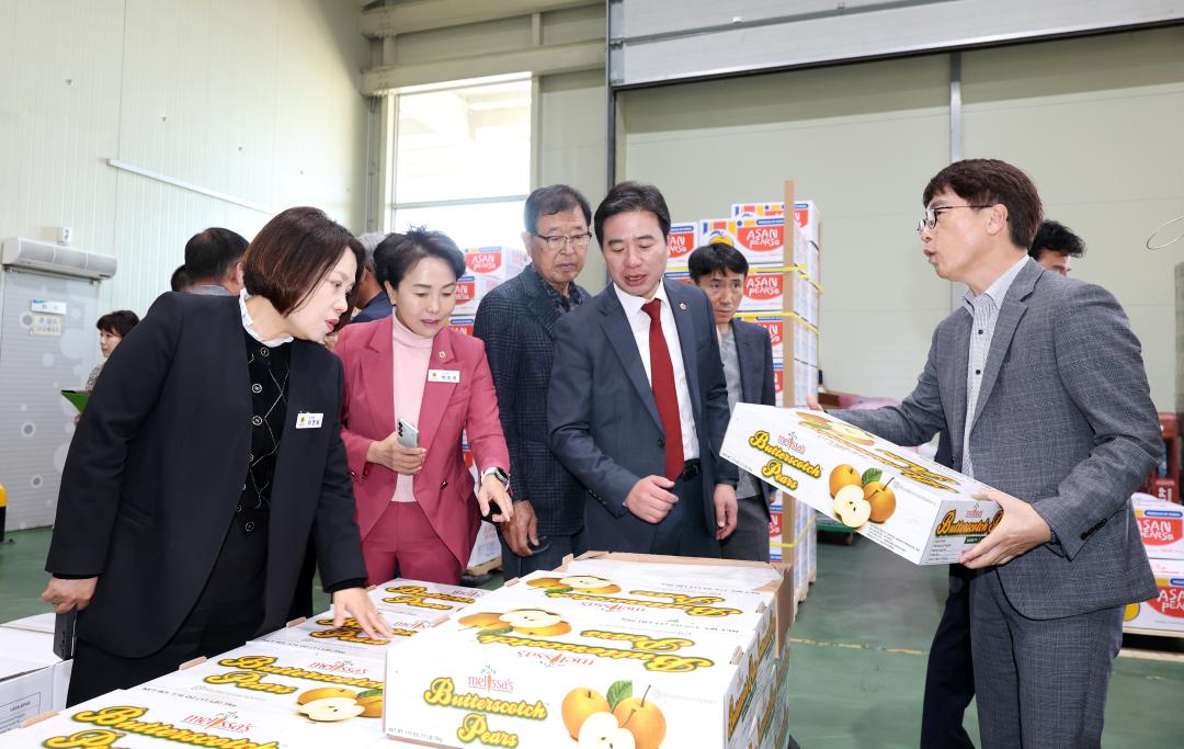 '제362회 정례회 농수산해양위원회 현장 방문' 게시글의 사진(85) '1114_농수산해양위원회 농협 현장방문05.jpg'
