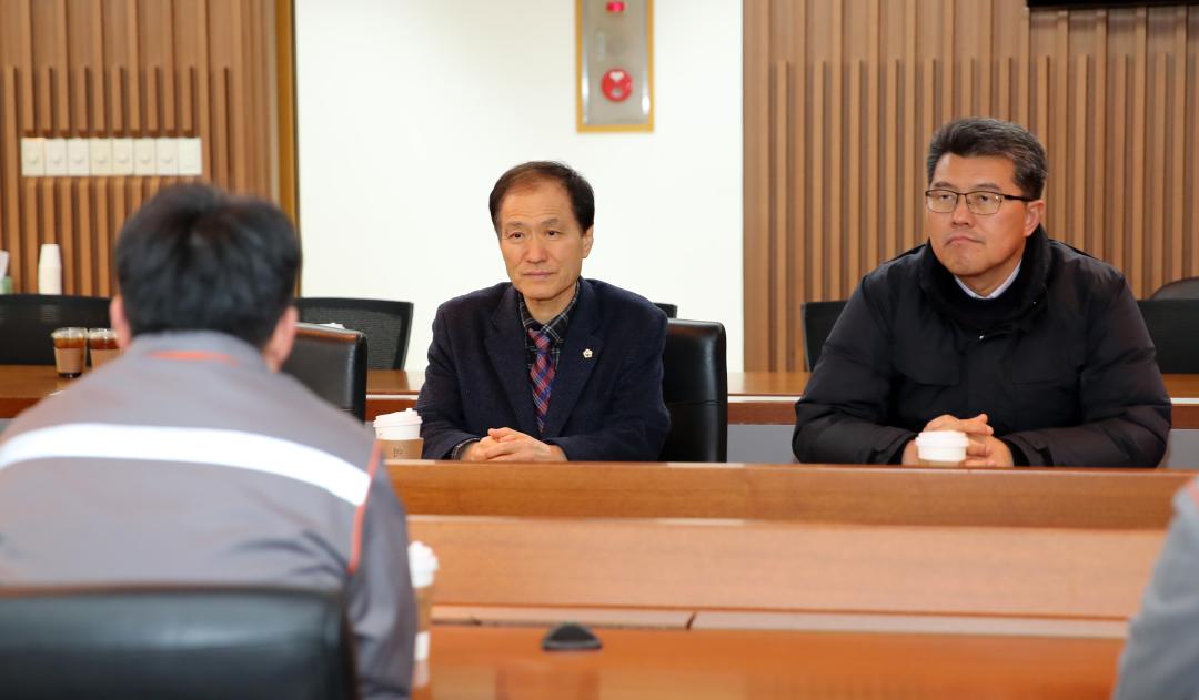 '제357회 임시회 건설소방위원회 서산 대산공단 현장방문' 게시글의 사진(25) '250212_제357회 임시회 건설소방위원회 서산 현장방문_91.JPG'