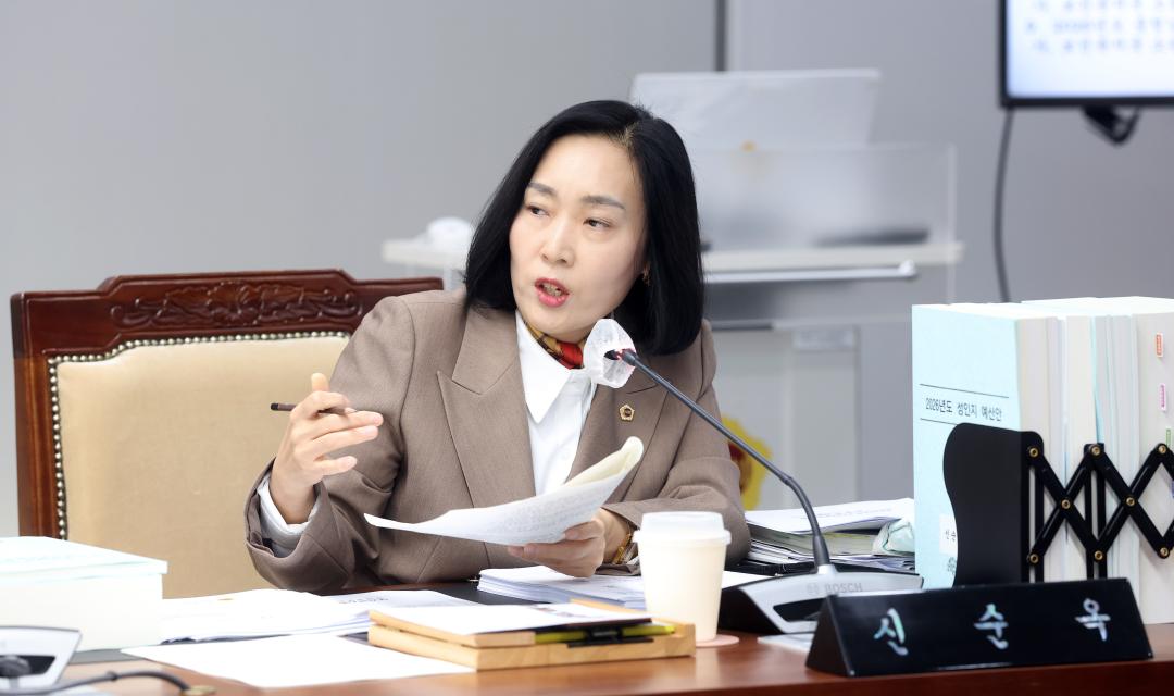 '제362회 정례회 제3차 보건복지환경위원회' 게시글의 사진(14) '1128_보건복지환경위원회20.jpg'