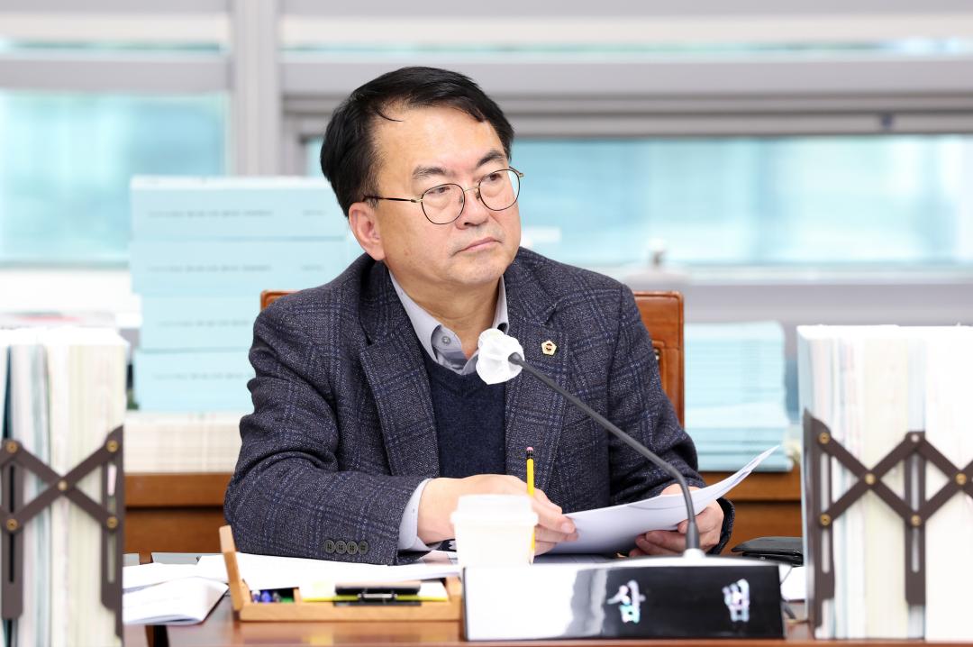 '제362회 정례회 제2차 농수산해양위원회' 게시글의 사진(101) '1202_편삼범 의원09.jpg'