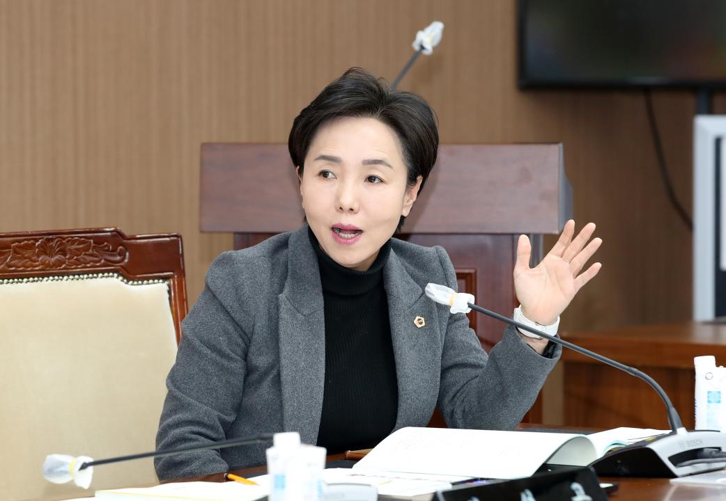 '충청남도 공주의료원 원장 후보자 인사청문회' 게시글의 사진(21) '250214_공주의료원장 후보자 인사청문회_29.JPG'