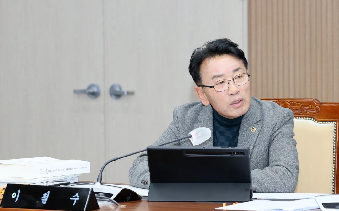 '제362회 정례회 행정사무감사 보건복지환경위원회' 게시글의 사진(36) '251114_제362회 정례회 행정사무감사 보건복지환경위원회_53.JPG'