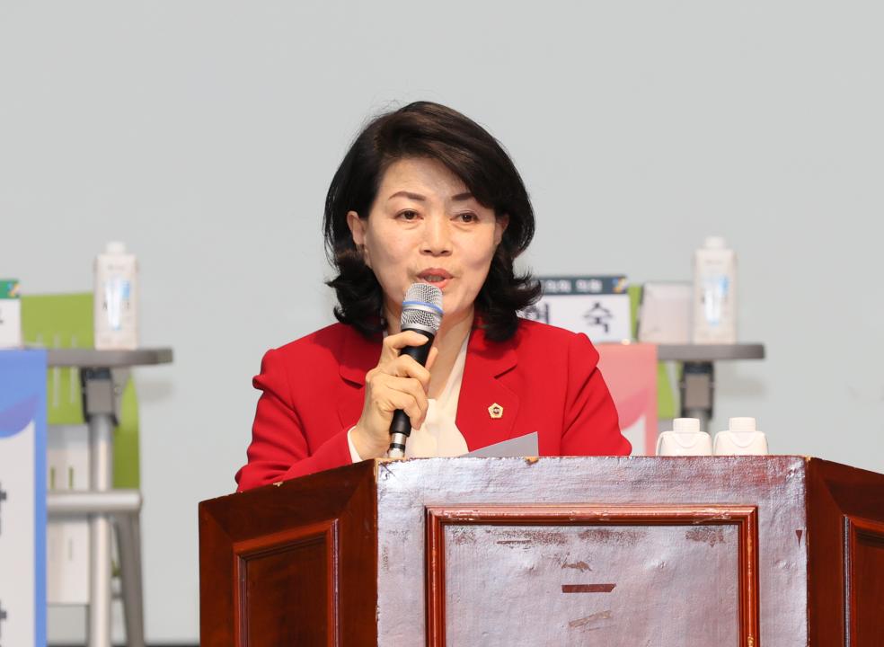 '이현숙 의원 충남 소상공인 및 골목상권 활성화 방안 마련 의정토론회' 게시글의 사진(16) '250502_이현숙 의원 소상공인 활성화 의정토론회_16.JPG'