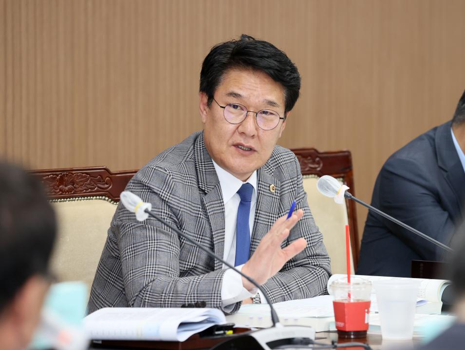 '제358회 임시회 예산결산특별위원회' 게시글의 사진(75) '250417_제358회 임시회 예산결산특별위원회_128.JPG'