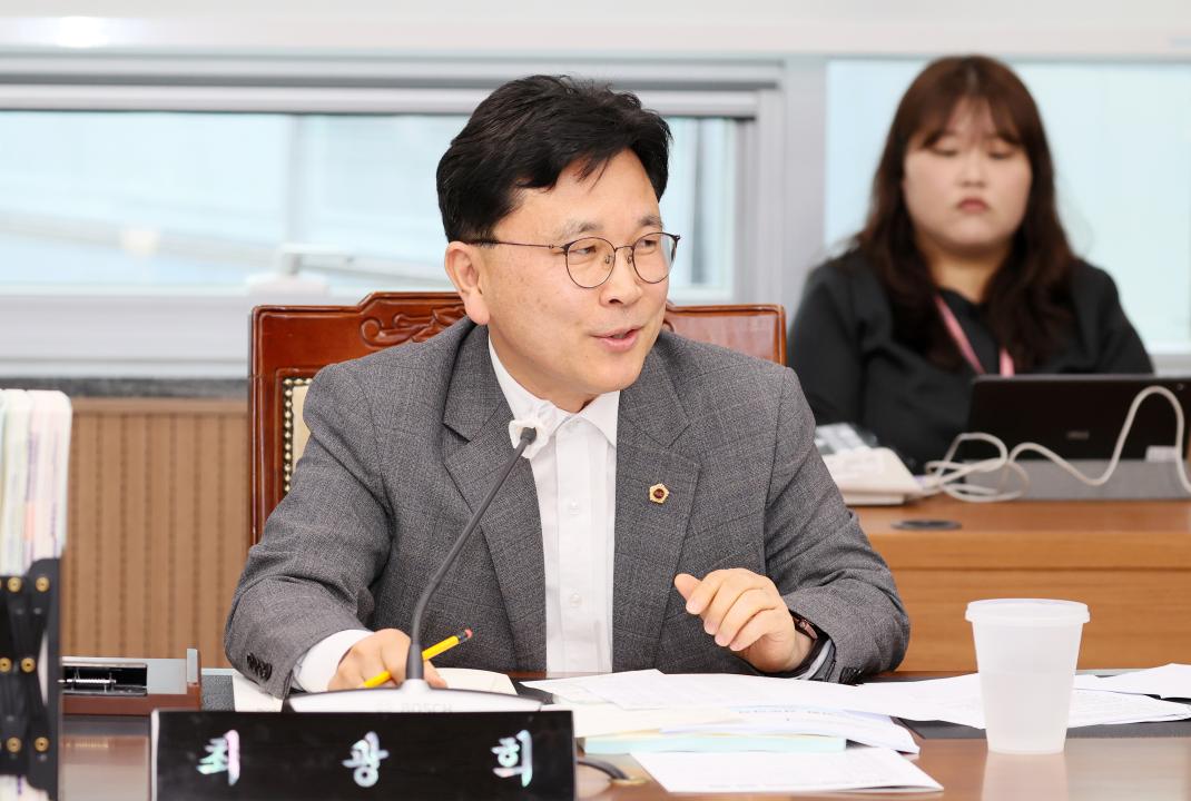 '제358회 임시회 예산결산특별위원회' 게시글의 사진(47) '250417_제358회 임시회 예산결산특별위원회_72.JPG'