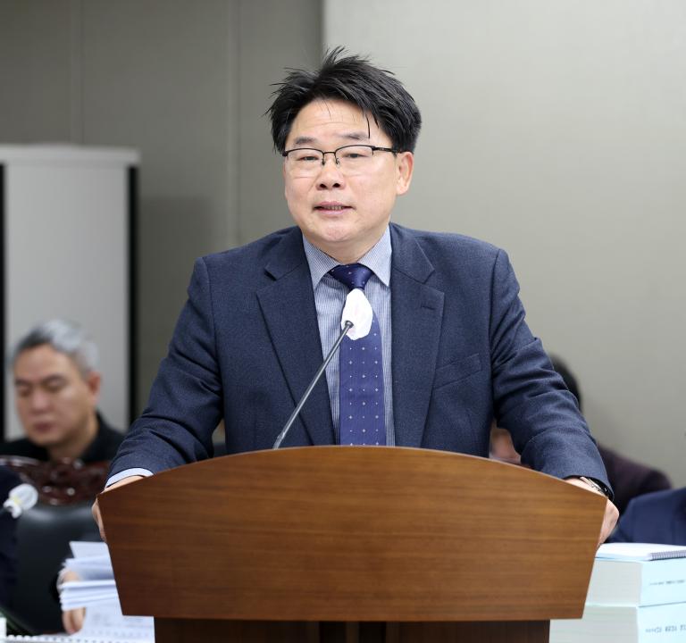 '제362회 정례회 제2차 농수산해양위원회' 게시글의 사진(113) '1202_이정삼 농축산국장04.jpg'