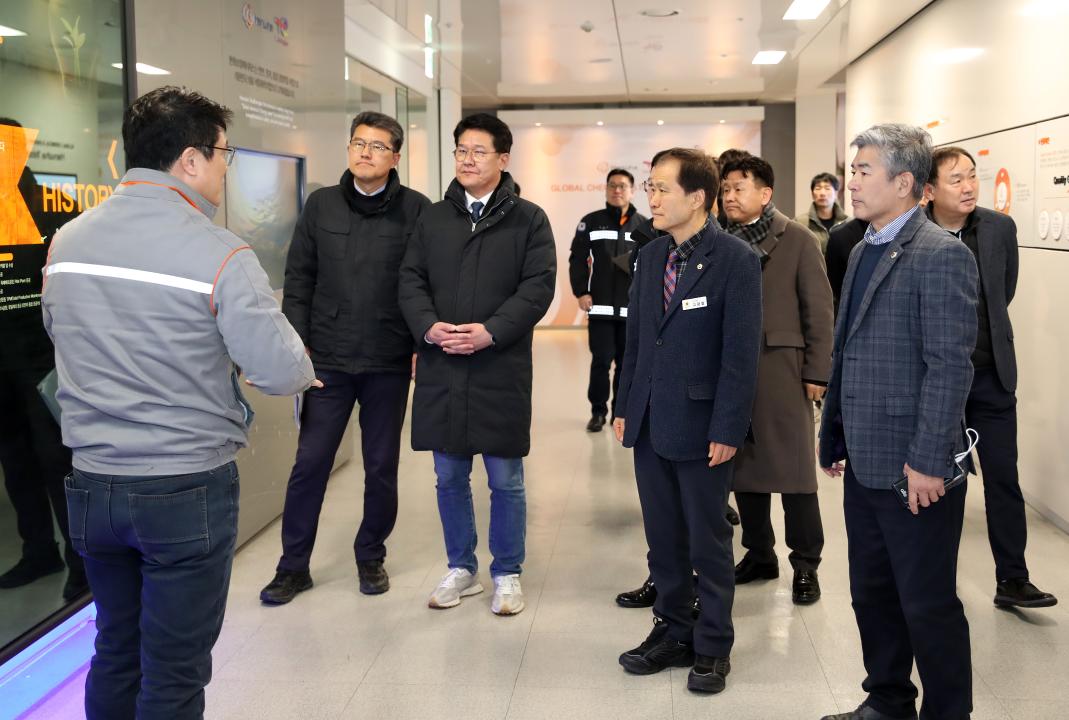 '제357회 임시회 건설소방위원회 서산 대산공단 현장방문' 게시글의 사진(38) '250212_제357회 임시회 건설소방위원회 서산 현장방문_123.JPG'