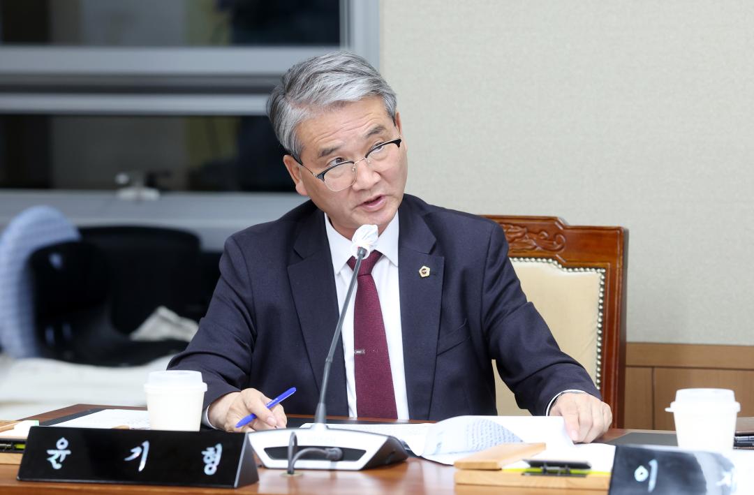 '충청남도 인삼약초산업 활성화를 위한 특별위원회' 게시글의 사진(15) '1125_인삼약초 특위19.jpg'