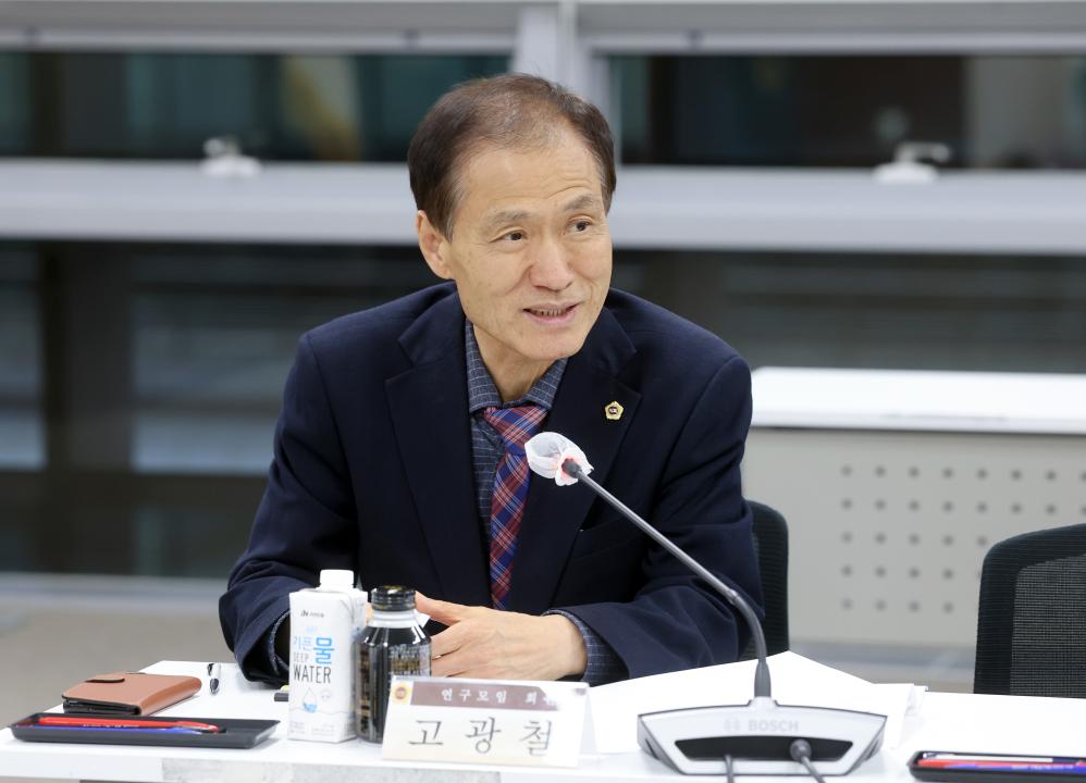 '농촌지역 공동체 활성화 정책 연구모임 최종보고회(대표 박미옥 의원)' 게시글의 사진(30) '1127_박미옥 의원 연구모임30.jpg'