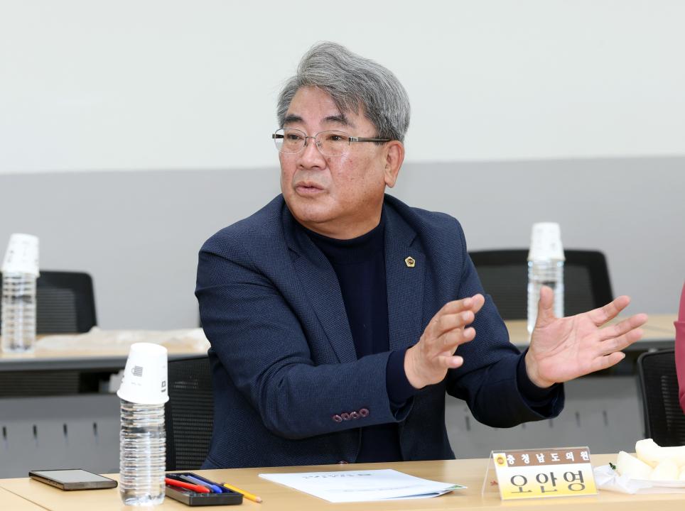 '제362회 정례회 농수산해양위원회 현장 방문' 게시글의 사진(61) '1114_농수산해양위원회 농협 현장방문59.jpg'