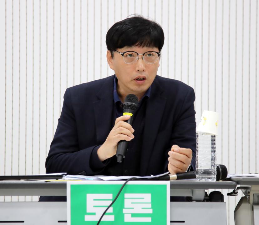 '도로·철도·항만·경제자유구역 새해 당진 핵심 현안 의정토론회 이해선 의원' 게시글의 사진(23) '0205_도로,철도,항만,경제자유구역 새해 당진 핵심 현안 의정토론회 이해선 의원_19.jpg'