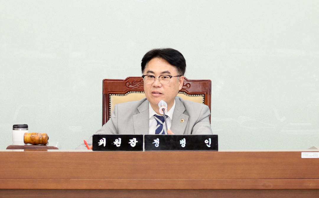 '제2차 충청남도 2045 탄소중립·녹색성장 실현을 위한 특별위원회' 게시글의 사진(9) '250421_2045탄소중립 녹생성장 특위_12.JPG'