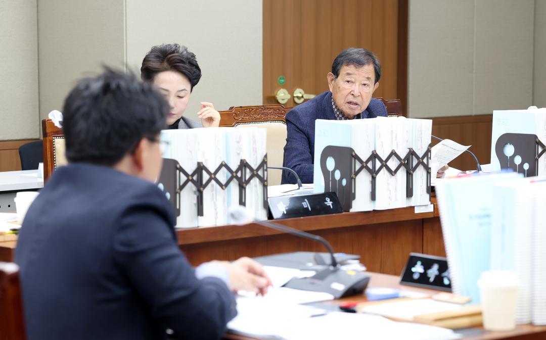 '제362회 정례회 제2차 농수산해양위원회' 게시글의 사진(40) '1202_김복만 의원03.jpg'