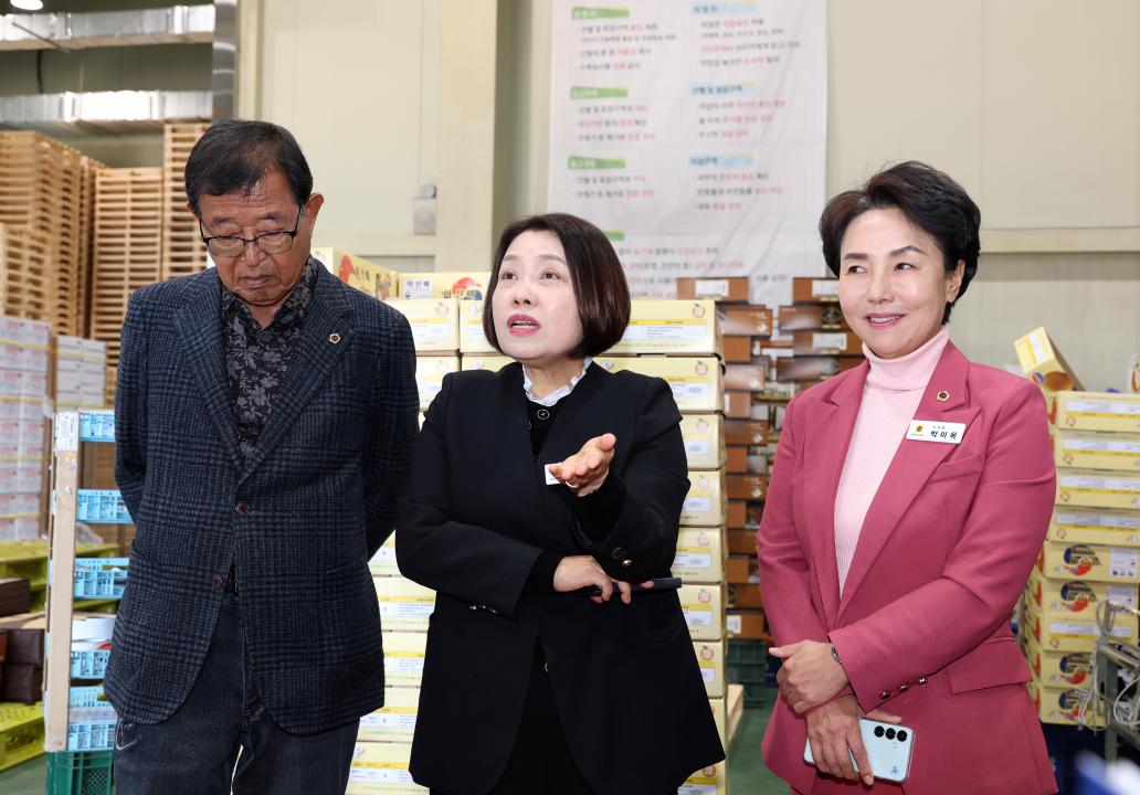 '제362회 정례회 농수산해양위원회 현장 방문' 게시글의 사진(122) '1114_농수산해양위원회 농협 현장방문42.jpg'