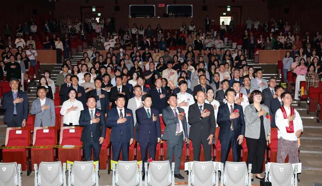 '제24회 식품안전의 날 기념식' 게시글의 사진(3) '0513_제24회 식품안전의 날03.jpg'