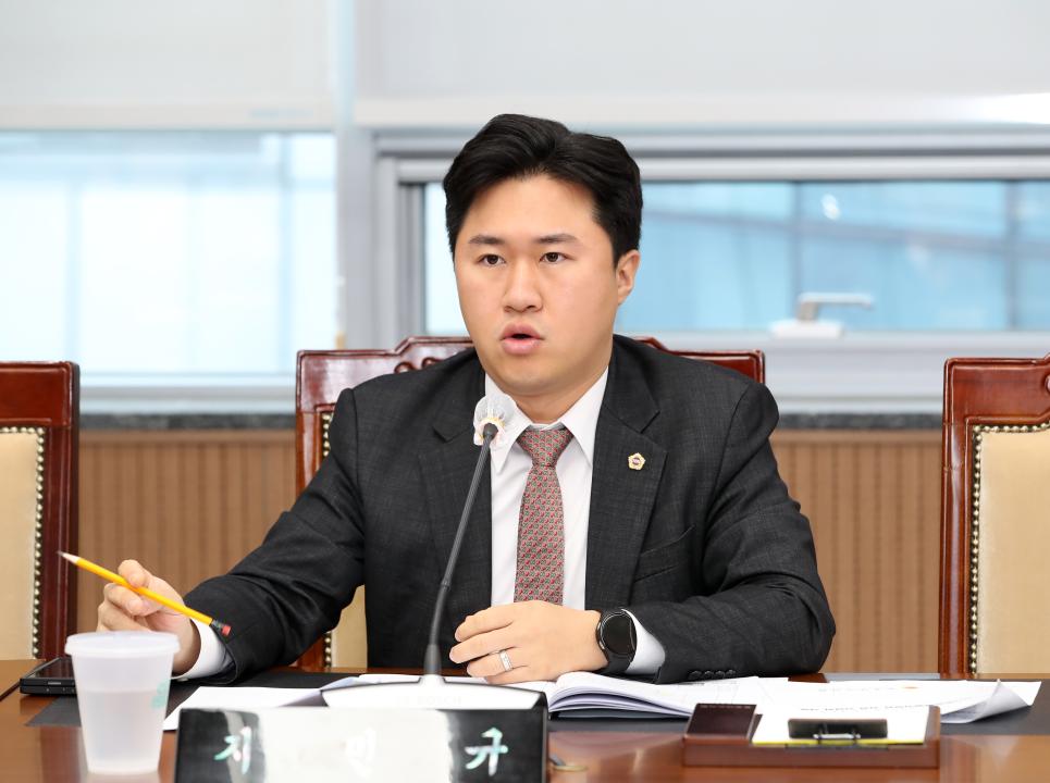 '충남연구원 원장 후보자 인사청문특별위원회 제1차' 게시글의 사진(17) '250217_충남연구원장 후보자 인사청문특위 1차_18.JPG'