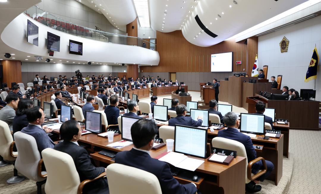 '제358회 임시회 제1차 본회의 김민수 의원 5분발언' 게시글의 사진(11) '0408_제358회 임시회 제1차 본회의 김민수 의원 5분발언06.jpg'