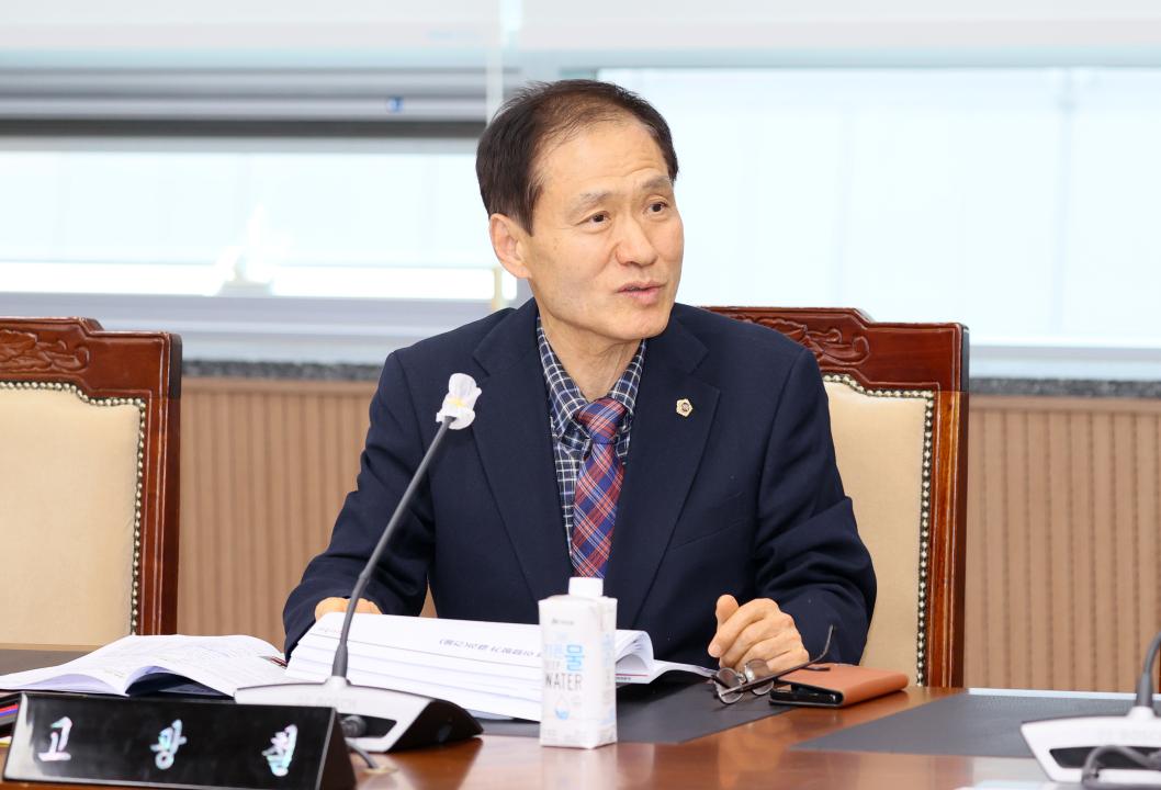 '제2차 충청남도 2045 탄소중립·녹색성장 실현을 위한 특별위원회' 게시글의 사진(30) '250421_2045탄소중립 녹생성장 특위_52.JPG'