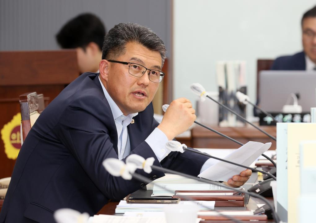 '제358회 임시회 예산결산특별위원회' 게시글의 사진(95) '250417_제358회 임시회 예산결산특별위원회_147.JPG'