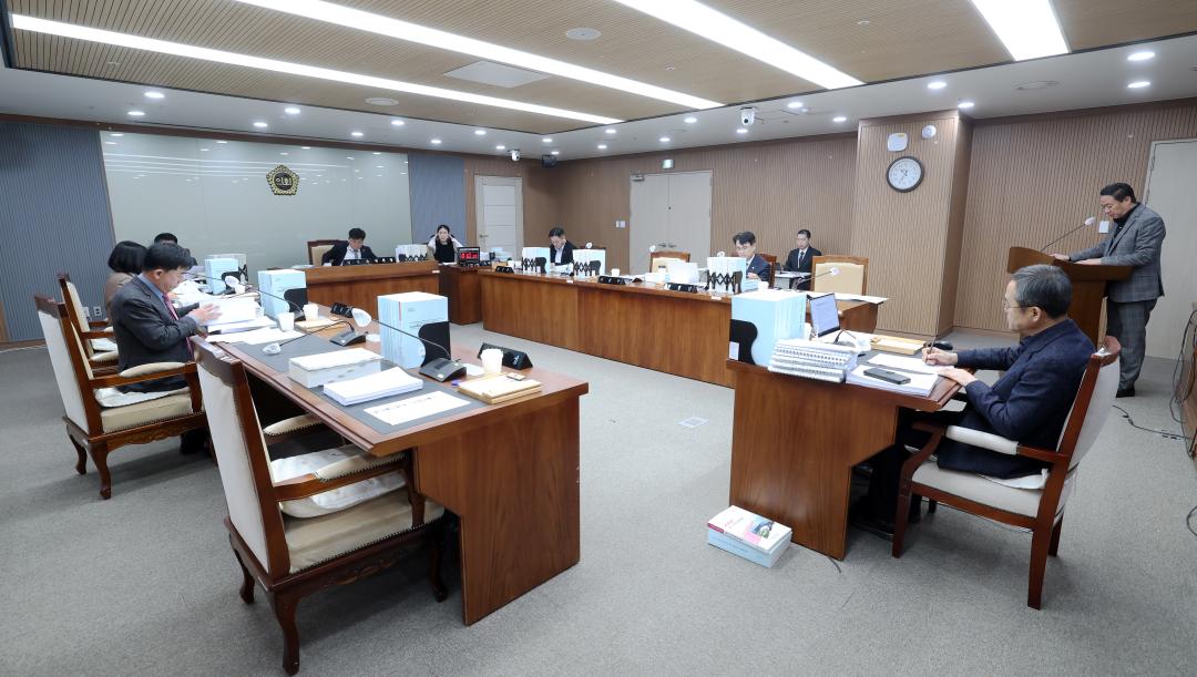 '제362회 정례회 제3차 보건복지환경위원회' 게시글의 사진(39) '1128_보건복지환경위원회04.jpg'