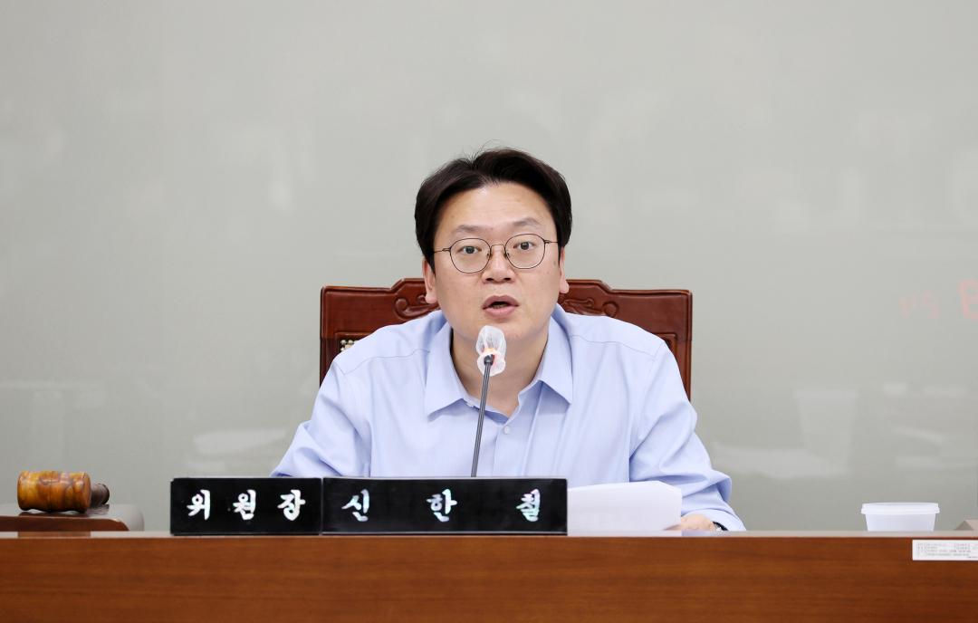 '제358회 임시회 예산결산특별위원회' 게시글의 사진(17) '250417_제358회 임시회 예산결산특별위원회_100.JPG'