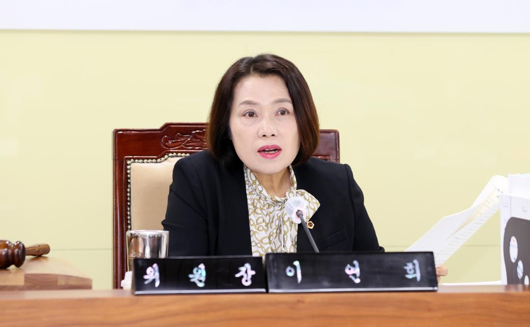 '제362회 정례회 제3차 농수산해양위원회' 게시글의 사진(14) '251203_제3차 농수산해양위원회_15.JPG'