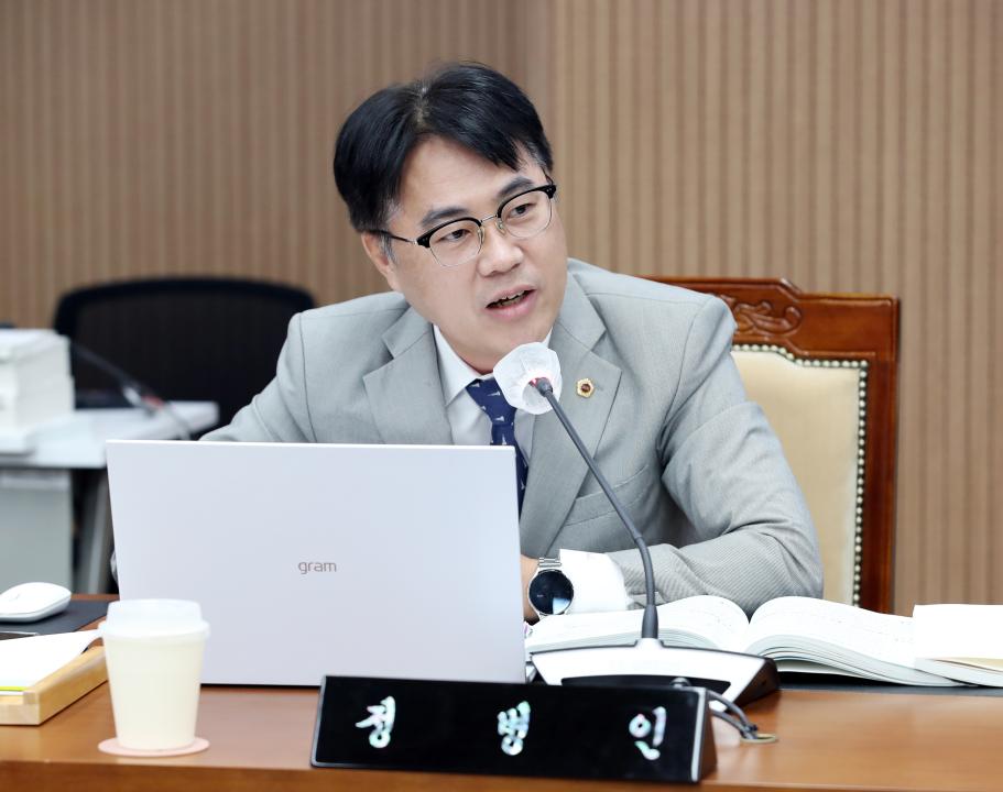 '제362회 정례회 행정사무감사 보건복지환경위원회' 게시글의 사진(21) '1117_제362회 정례회 행정사무감사 보건복지환경위원회_19.jpg'