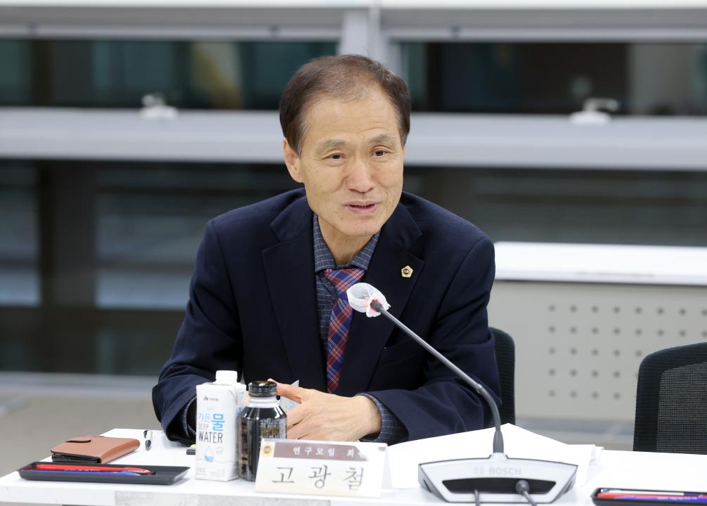 '농촌지역 공동체 활성화 정책 연구모임 최종보고회(대표 박미옥 의원)' 게시글의 사진(29) '1127_박미옥 의원 연구모임29.jpg'