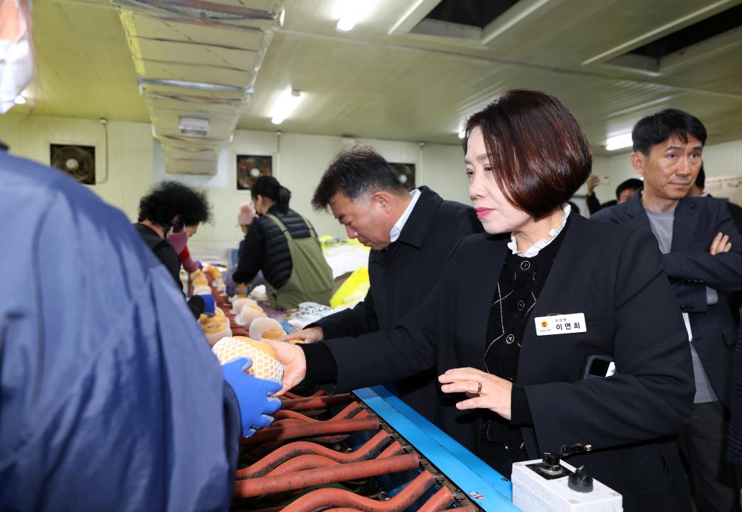 '제362회 정례회 농수산해양위원회 현장 방문' 게시글의 사진(99) '1114_농수산해양위원회 농협 현장방문19.jpg'