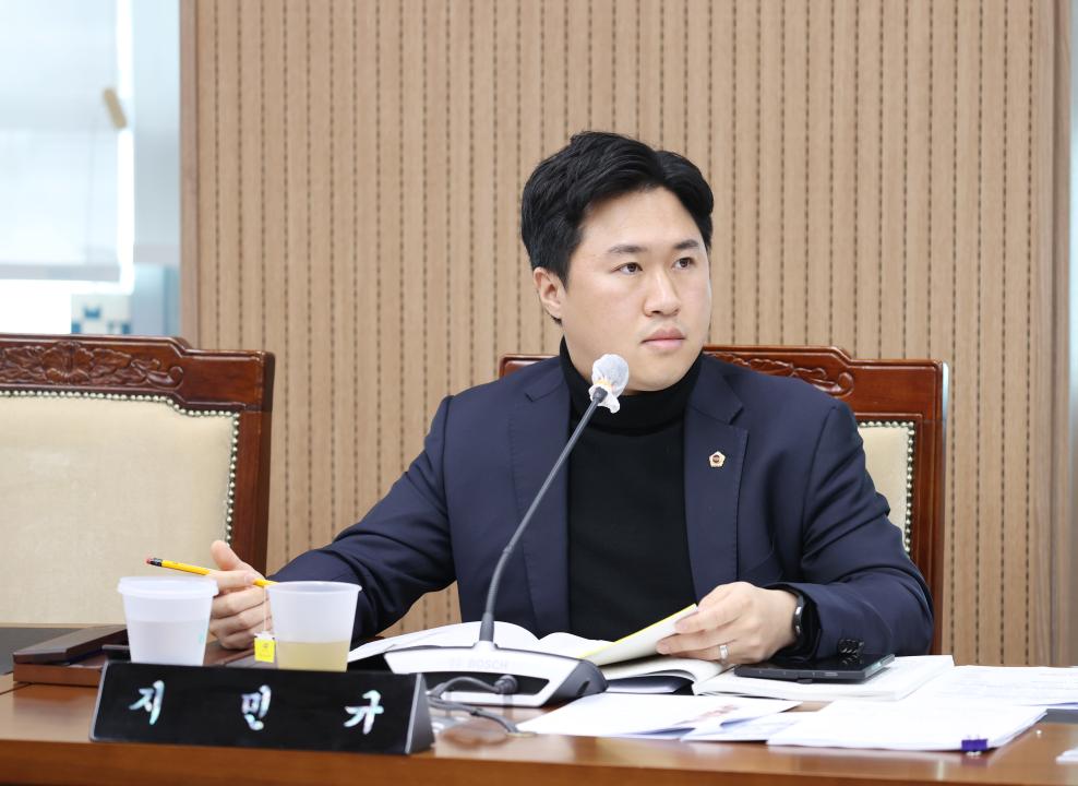 '재단법인 충남연구원 원장 후보자 인사청문특별위원회' 게시글의 사진(26) '250224_충남연구원장 후보자 인사청문특별위원회 (33).JPG'
