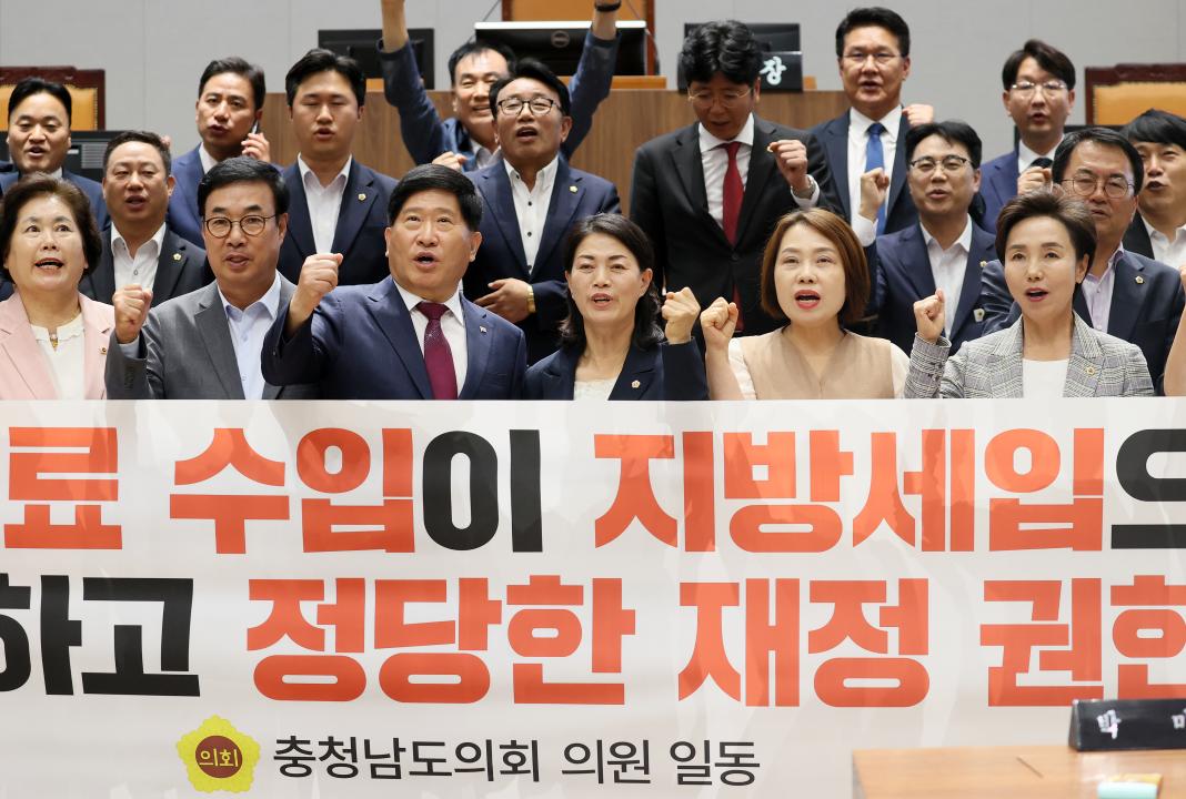 '제359회 정례회 제1차 본회의 이현숙 의원 건의안' 게시글의 사진(3) '250610_제359회 정례회 이현숙 의원 건의안_07.JPG'