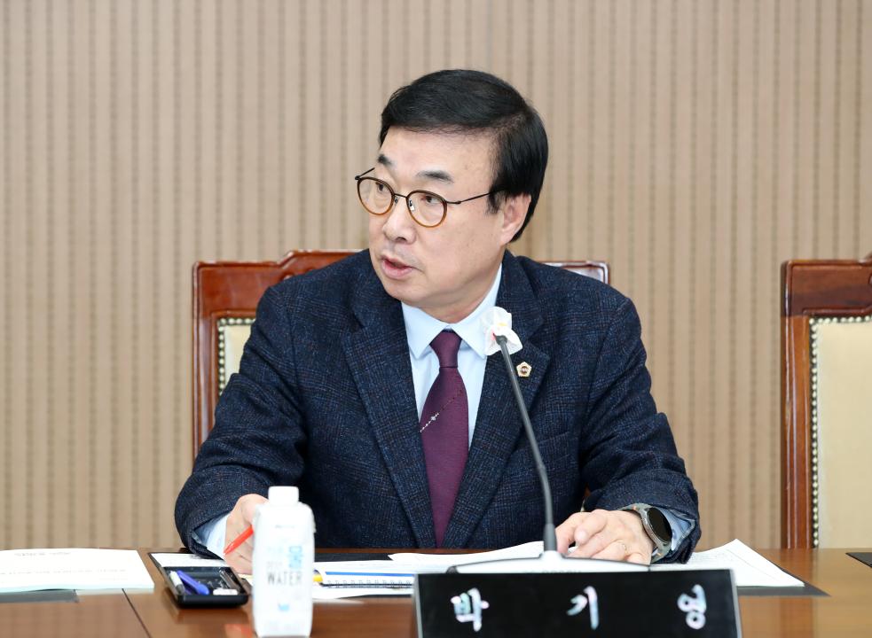 '충청남도 공주의료원 원장 후보자 인사청문회' 게시글의 사진(25) '250214_공주의료원장 후보자 인사청문회_36.JPG'