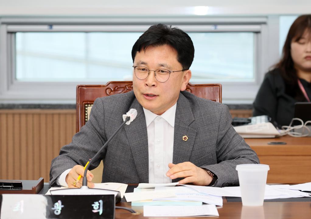 '제358회 임시회 예산결산특별위원회' 게시글의 사진(45) '250417_제358회 임시회 예산결산특별위원회_66.JPG'