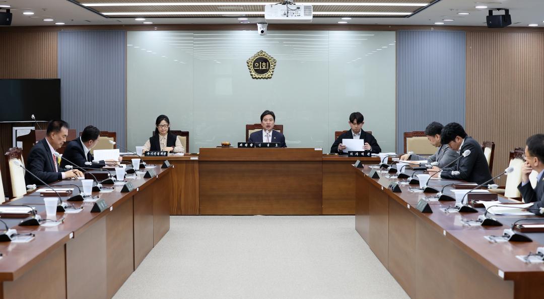 '제1차 충남대전 행정통합 특별위원회' 게시글의 사진(2) '250408_충남대전 행정통합 특별위원회 제1차_08.JPG'