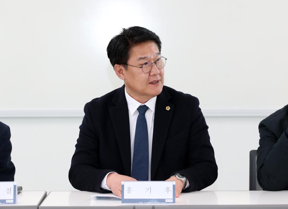'제357회 임시회 건설소방위원회 원주 혁신도시 현장방문' 게시글의 사진(24) '250211_제357회 임시회 건설소방위원회 강원도 원주 현장방문_32.JPG'