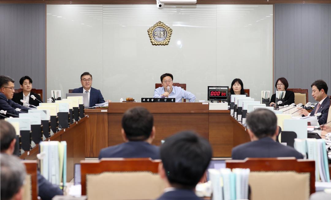 '제358회 임시회 예산결산특별위원회' 게시글의 사진(13) '250417_제358회 임시회 예산결산특별위원회_93.JPG'
