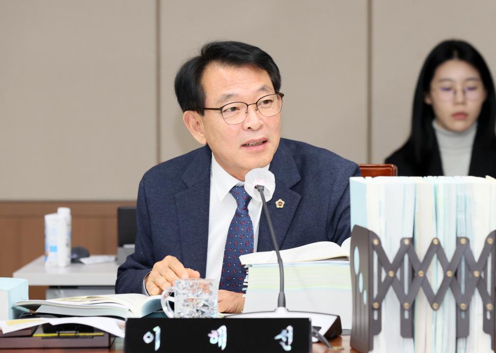 '제362회 정례회 제2차 건설소방위원회' 게시글의 사진(25) '251127_제2차 건설소방위원회_32.JPG'