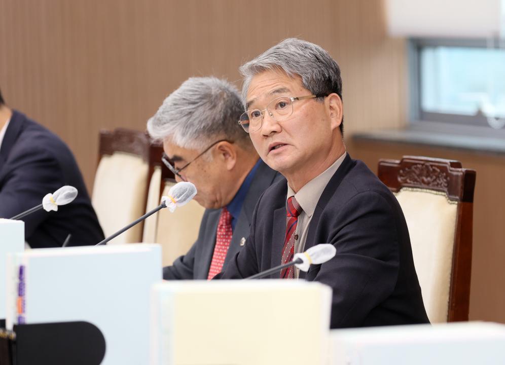 '제358회 임시회 예산결산특별위원회' 게시글의 사진(32) '250417_제358회 임시회 예산결산특별위원회_41.JPG'