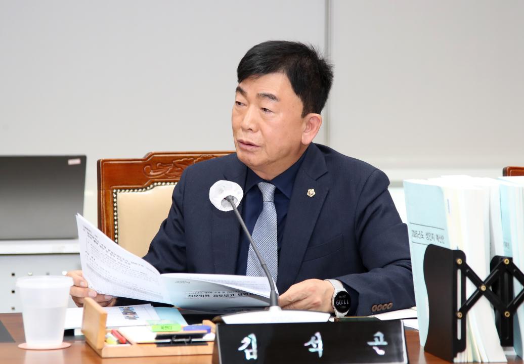'제356회 정례회 제2차 보건복지환경위원회' 게시글의 사진(37) '241129_제356회 정례회 보복환위_52.JPG'