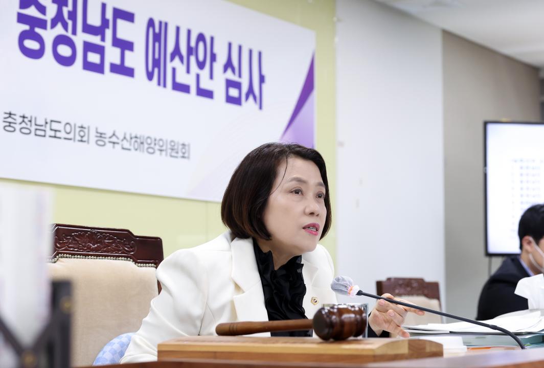 '제362회 정례회 제2차 농수산해양위원회' 게시글의 사진(15) '1202_이연희 위원장18.jpg'