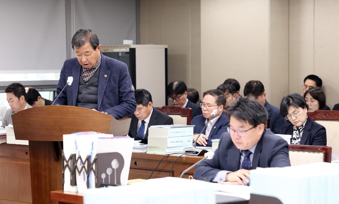 '제362회 정례회 제2차 농수산해양위원회' 게시글의 사진(38) '1202_김복만 의원01.jpg'