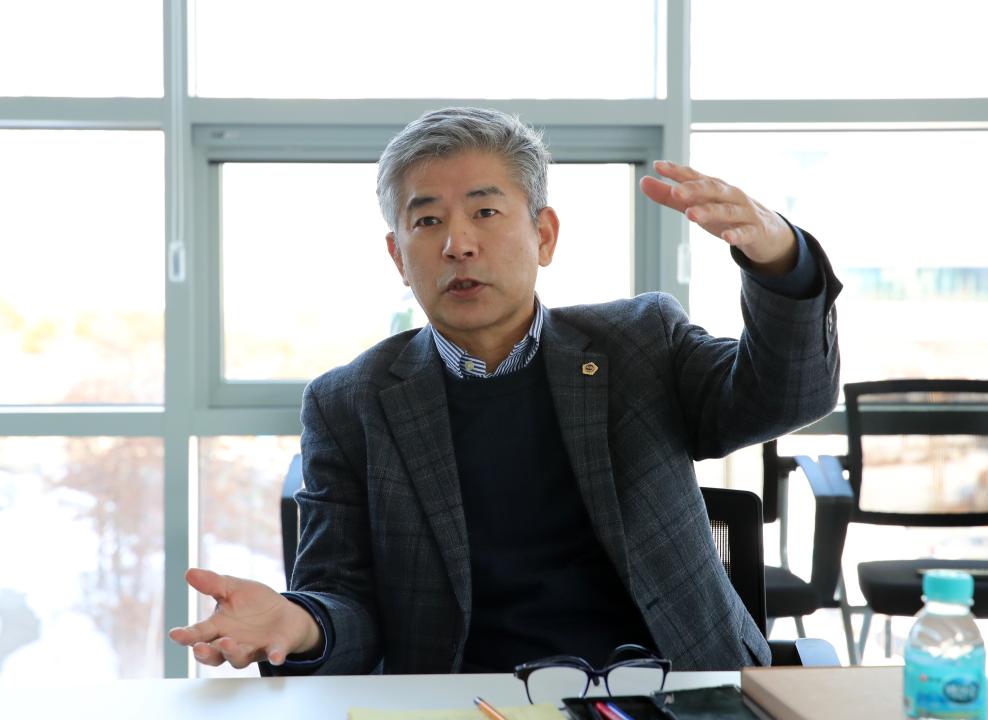 '제357회 임시회 건설소방위원회 원주 혁신도시 현장방문' 게시글의 사진(58) '250211_제357회 임시회 건설소방위원회 강원도 원주 현장방문_151.JPG'