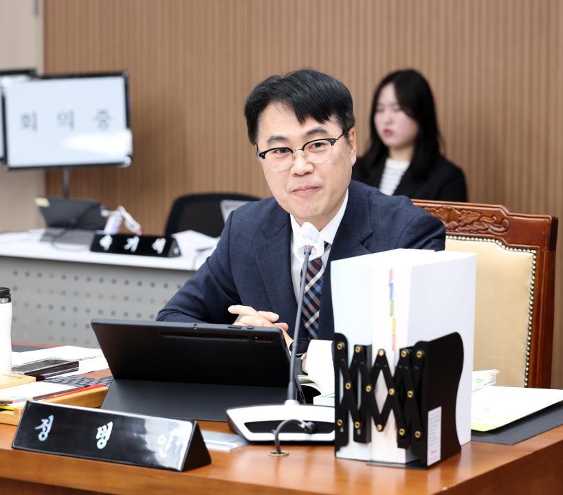 '제357회 임시회 제2차 보건복지환경위원회' 게시글의 사진(70) '0206_보건복지환경위원회79.jpg'