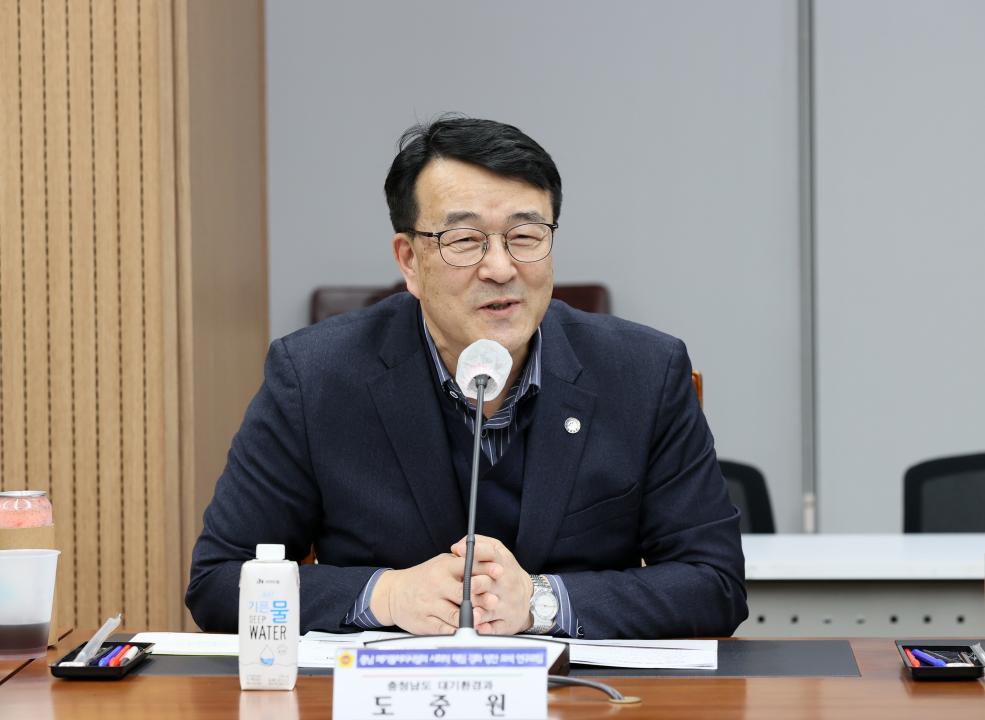 '김민수 의원 충남 폐기물처리시설의 사회적 책임 강화 방안 모색 연구모임' 게시글의 사진(39) '250320_김민수 의원 폐기물처리설 사회적 책임 강화 연구모임_65.JPG'