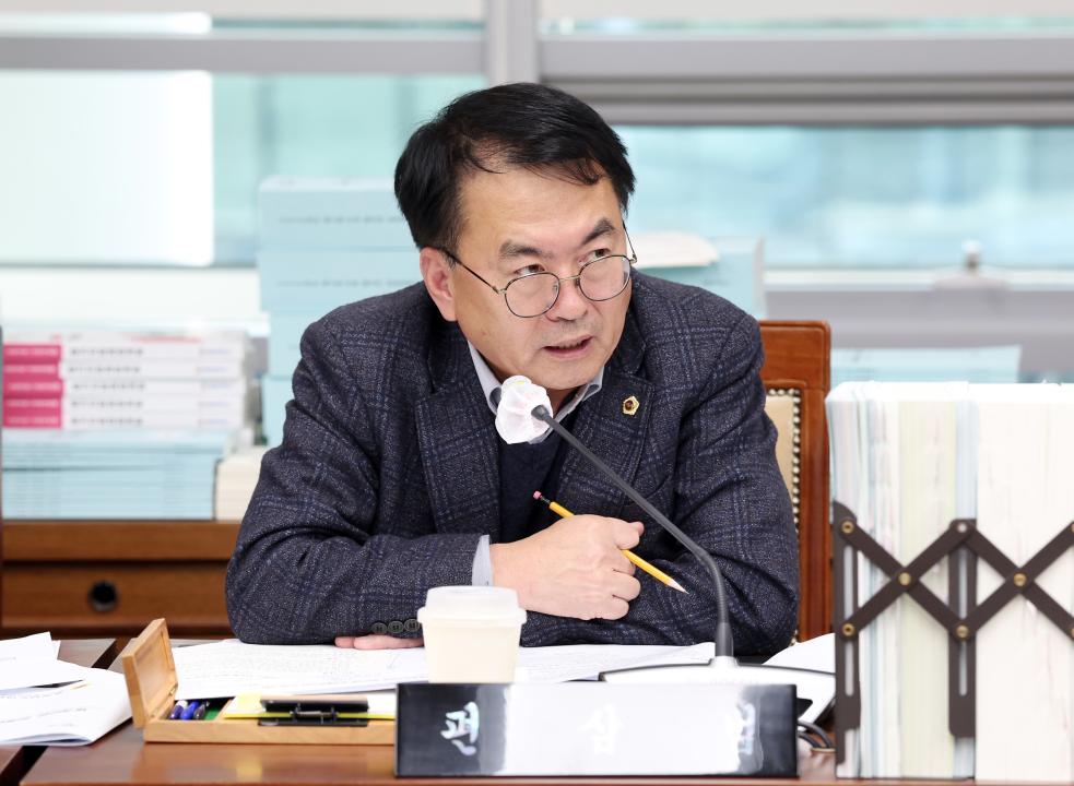 '제362회 정례회 제2차 농수산해양위원회' 게시글의 사진(95) '1202_편삼범 의원02.jpg'