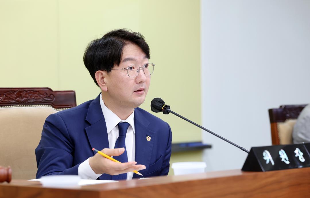 '제360회 임시회 제1차 기획경제위원회' 게시글의 사진(26) '0716_기경위31.jpg'