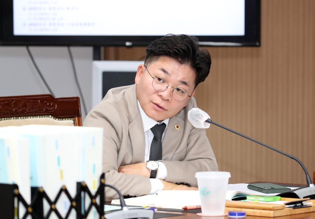 '제356회 정례회 제2차 보건복지환경위원회' 게시글의 사진(18) '241129_제356회 정례회 보복환위_26.JPG'